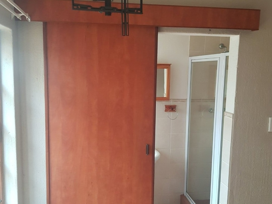 To Let 1 Bedroom Property for Rent in Die Bult North West